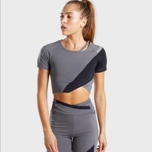 GYMSHARK asymmetric crop top